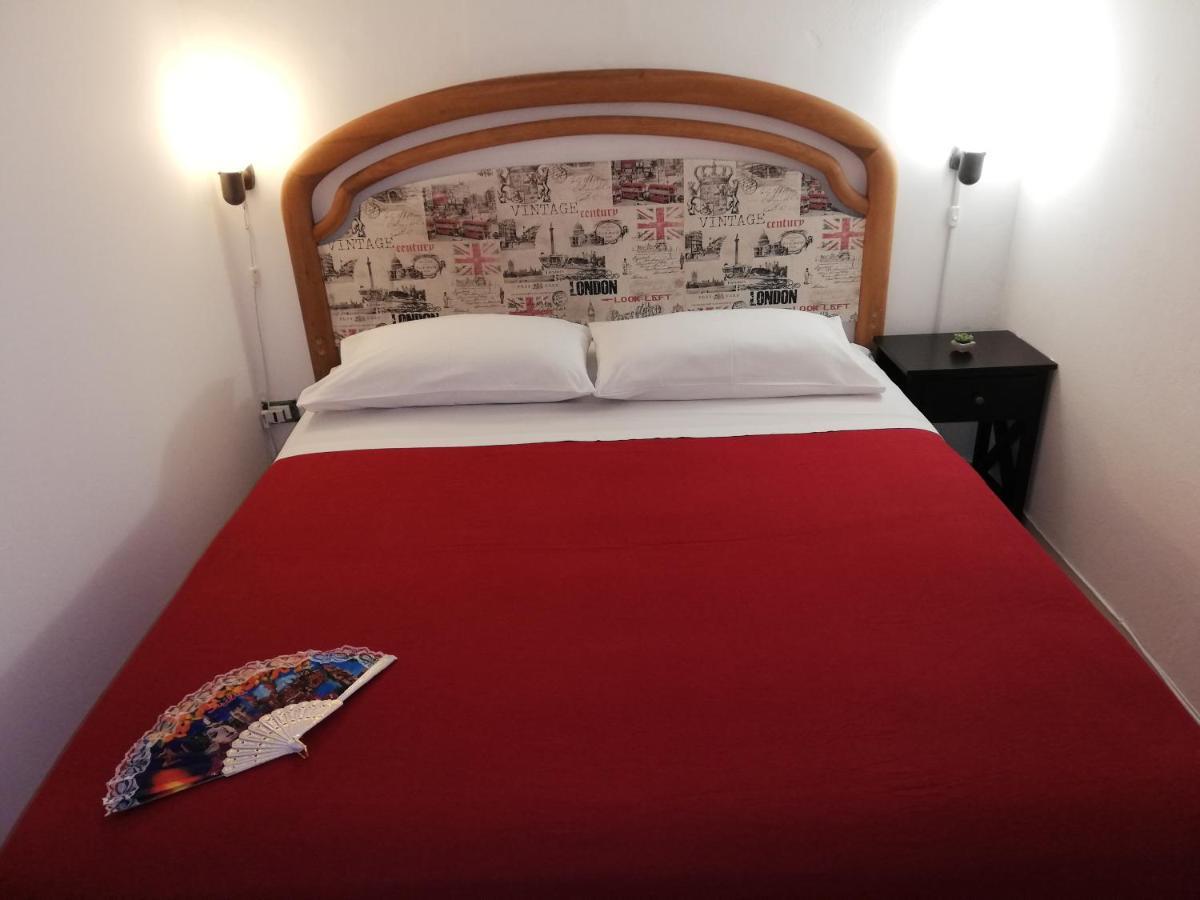 Il Posto Giusto Station Rooms ปาแลร์โม ภายนอก รูปภาพ